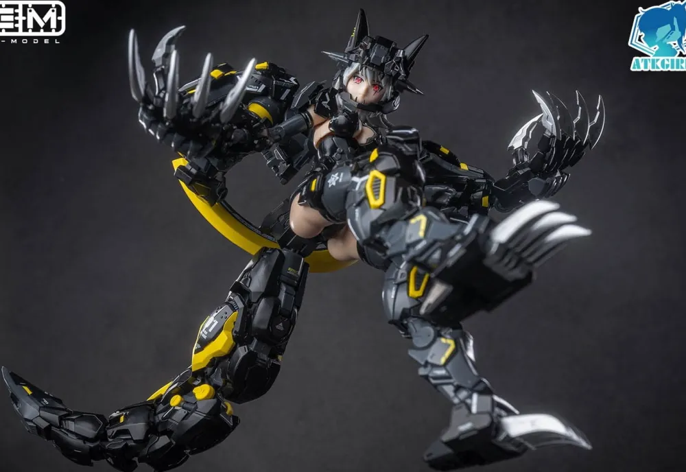 Rise of Gunpla Eastern Models|A.T.K Girl^1/12 ARMORED GIRL WEREWOLF BENANDANTI UNIVERSAL COLOR VERSION