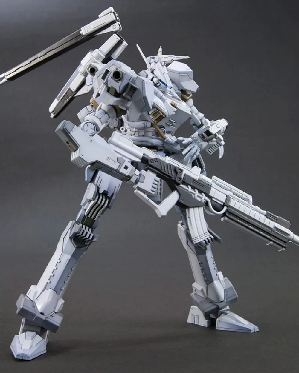 Rise of Gunpla Kotobukiya^ARMORED CORE 1/72 ASPINA WHITE-GLINT