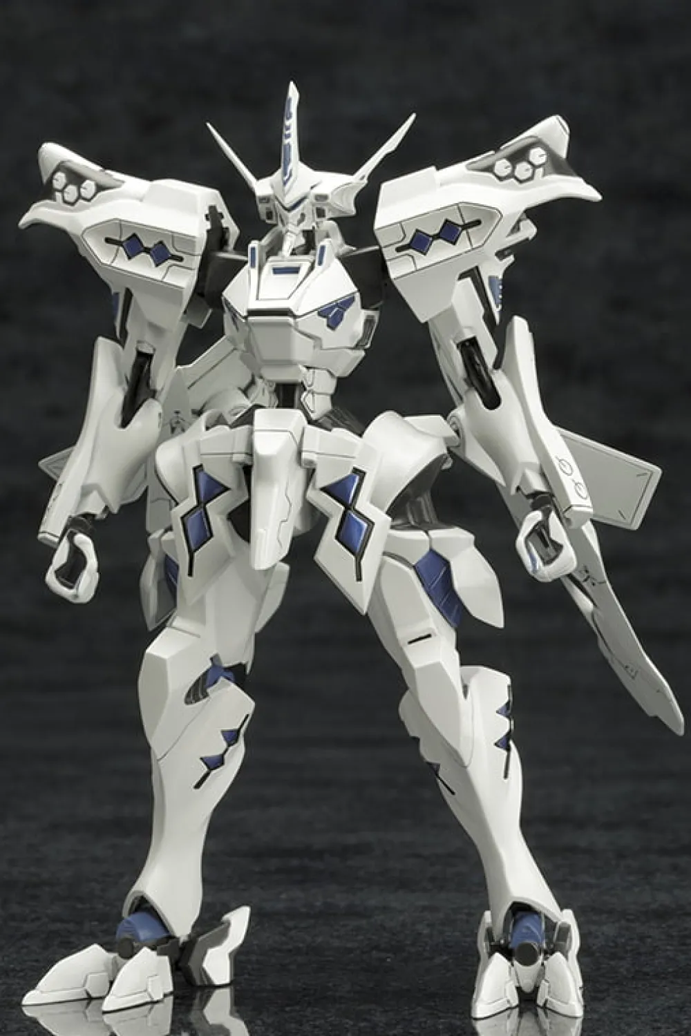 Rise of Gunpla Kotobukiya^MUV-LUV ALTERNATIVE : 1/144 TAKEMIKADUCHI TYPE-00A