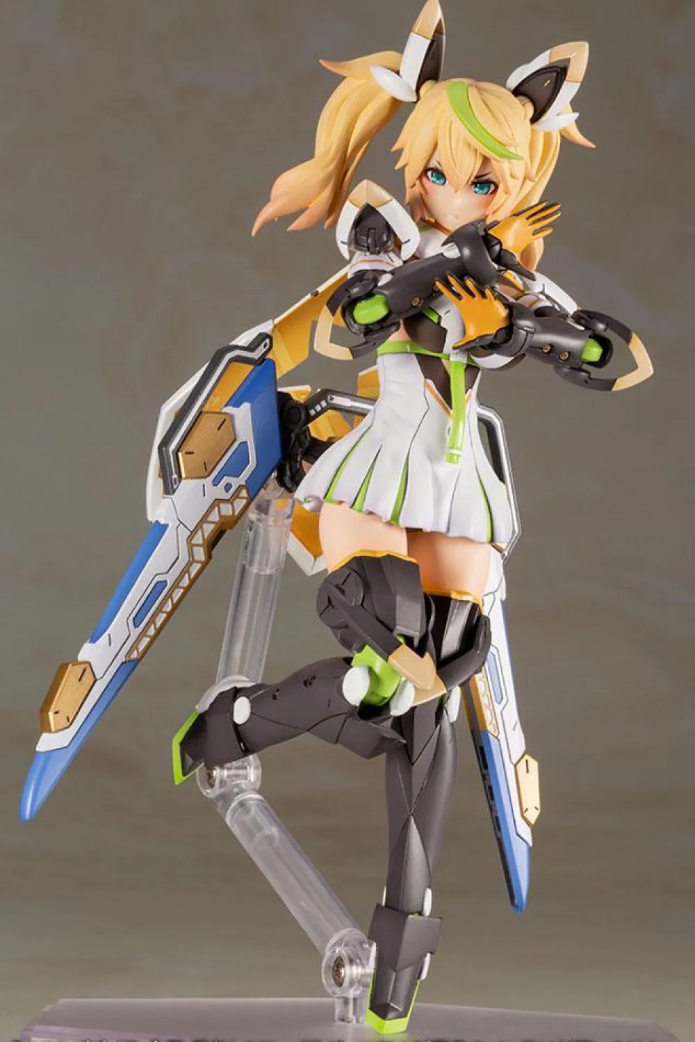 Rise of Gunpla Kotobukiya^PHANTASY STAR ONLINE 2 : GENE (STELLAINNOCENT VERSION)